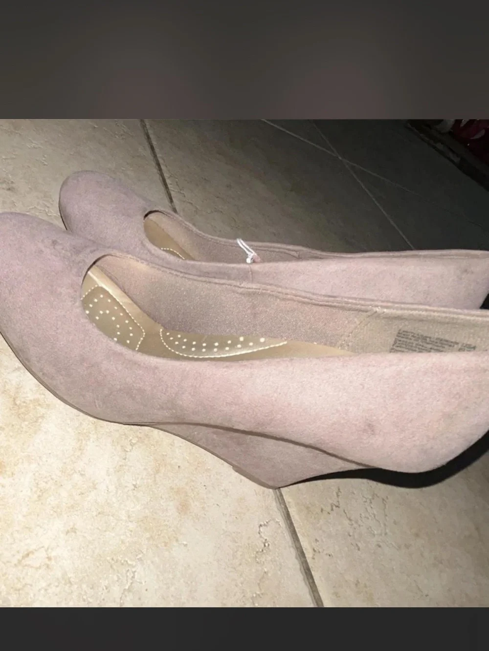 Women's Suede Wedge Heels in Dusty Rose
